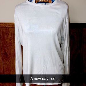 White long sleeve XXL from a new day